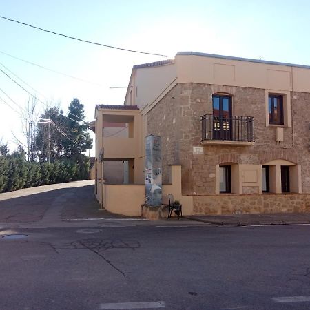 The Almond Tree Apartment Torre del Compte ภายนอก รูปภาพ