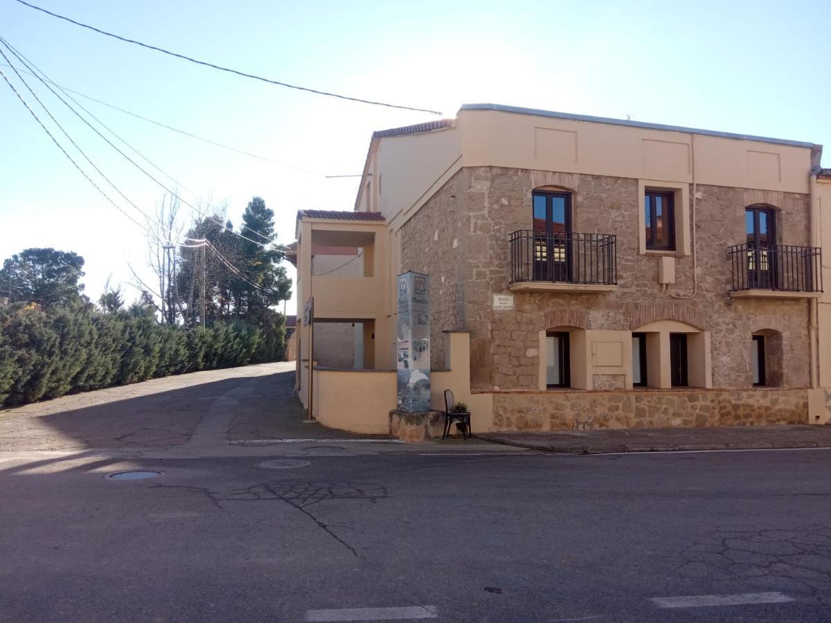 The Almond Tree Apartment Torre del Compte ภายนอก รูปภาพ